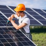 Energía solar, la ruta para el crecimiento económico del país